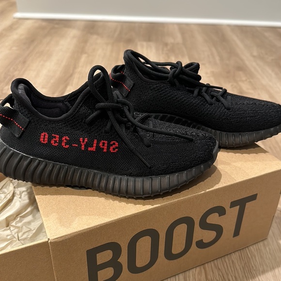 Yeezy Boost 350 V2 ‘Bred’ 5 - Picture 3 of 4